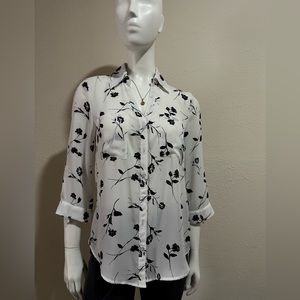 Juniors V-neck utility Shirt FLORAL good for job interviews